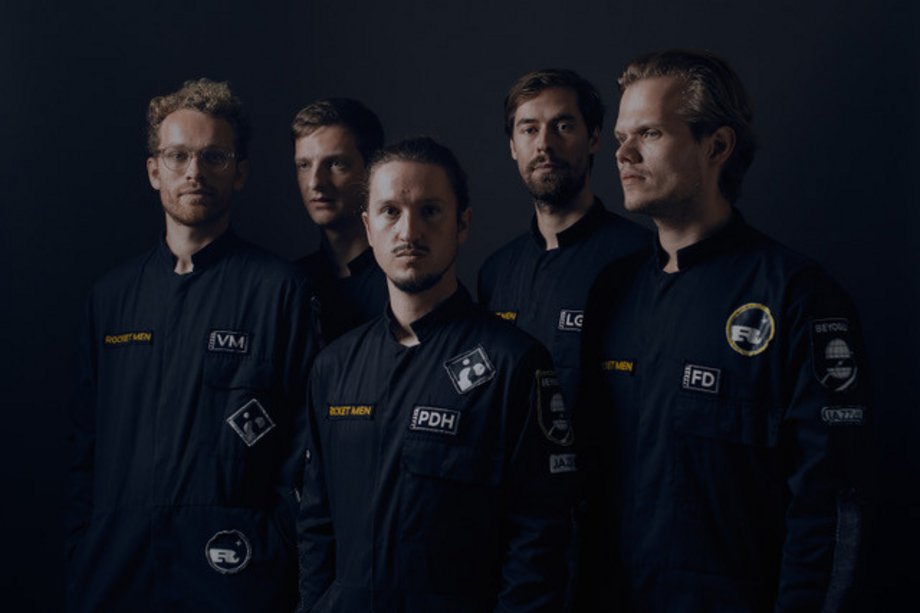Gruppenfoto von fünf Männern