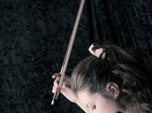 Christa-Maria Stangorra Musikerin mit Violine